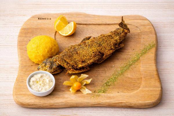 Păstrăv în Crustă de Mălai 